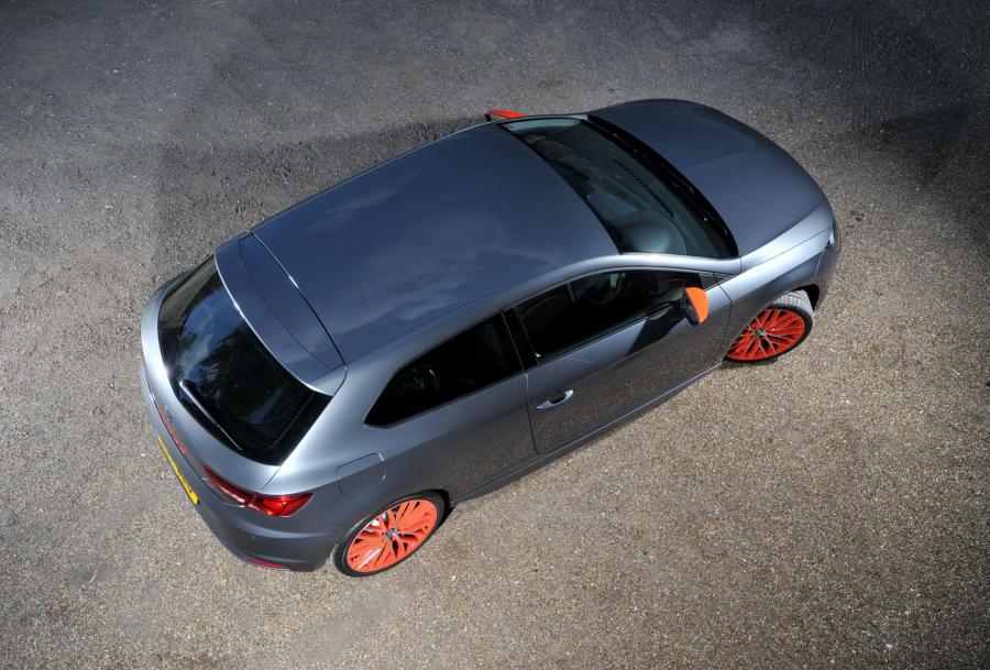  Seat Leon SC Cupra 280 Ultimate Sub8 2015 года  (фото 5 из 30)